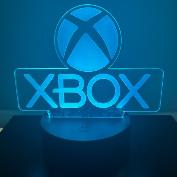 3D Xbox Creative Desk Lamp - Picture 4 of 5